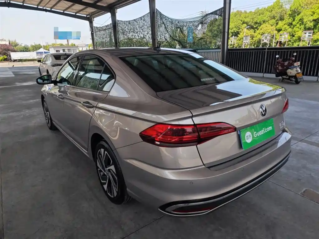 Volkswagen Bora 2023 300TSI DSG Premium Edition фото 5