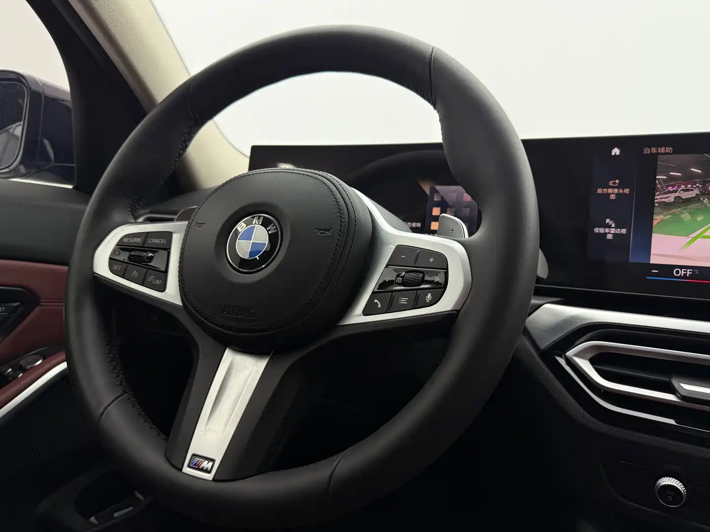 BMW 3 Series 2023 320Li M Sport Package фото 15