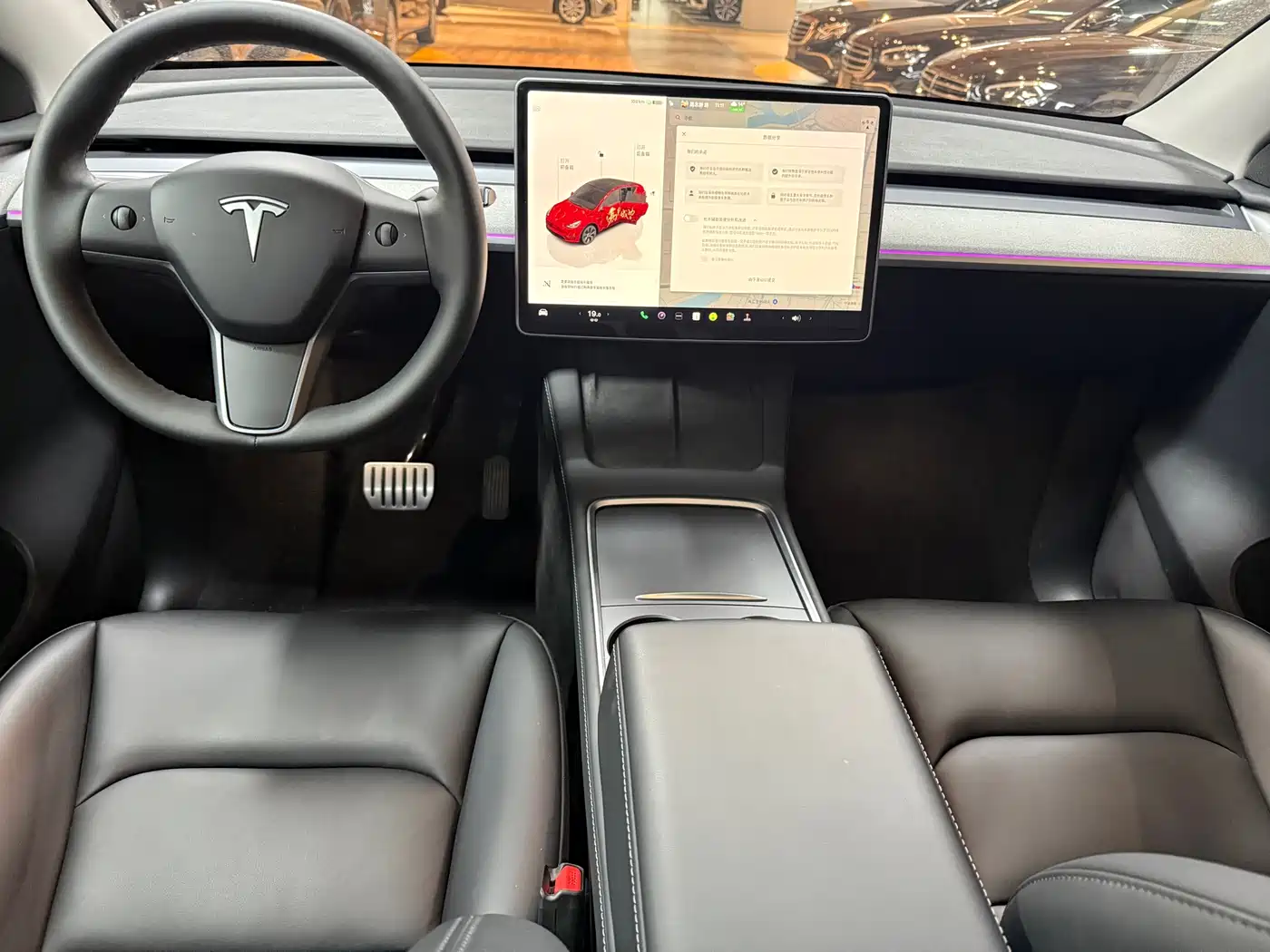TESLA MODEL Y