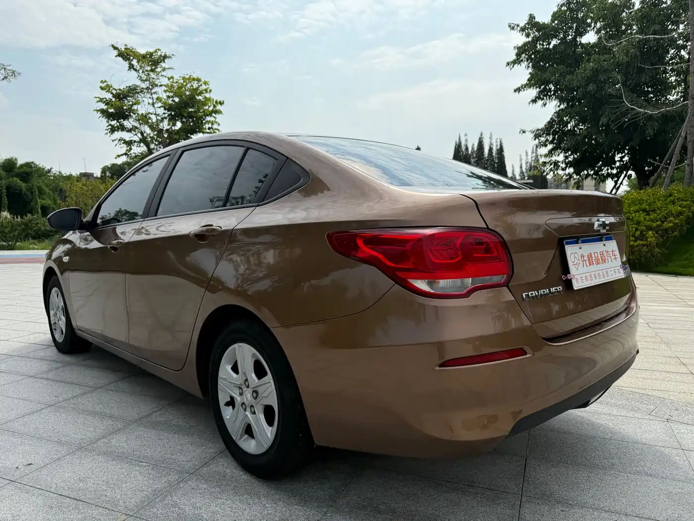 Chevrolet Cavalier 2016 1.5L Manual Enjoyment Edition фото 6