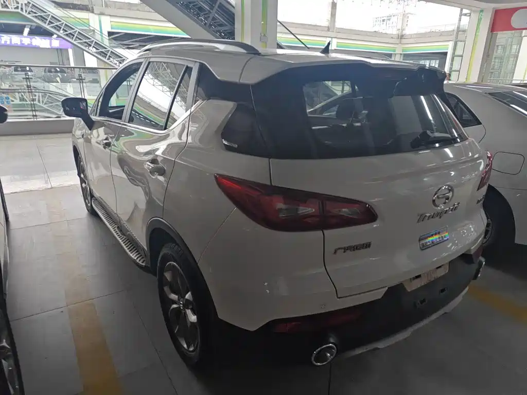 GAC Trumpchi Trumpchi GS3 2018 2017 150N Automatic Elite