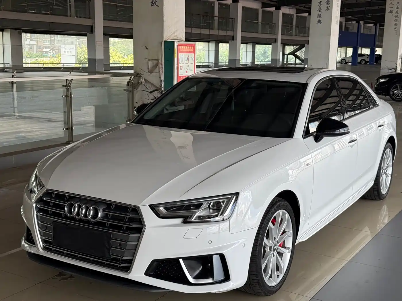 Audi A4L 2019 45 TFSI quattro Personality Sport (China VI)
