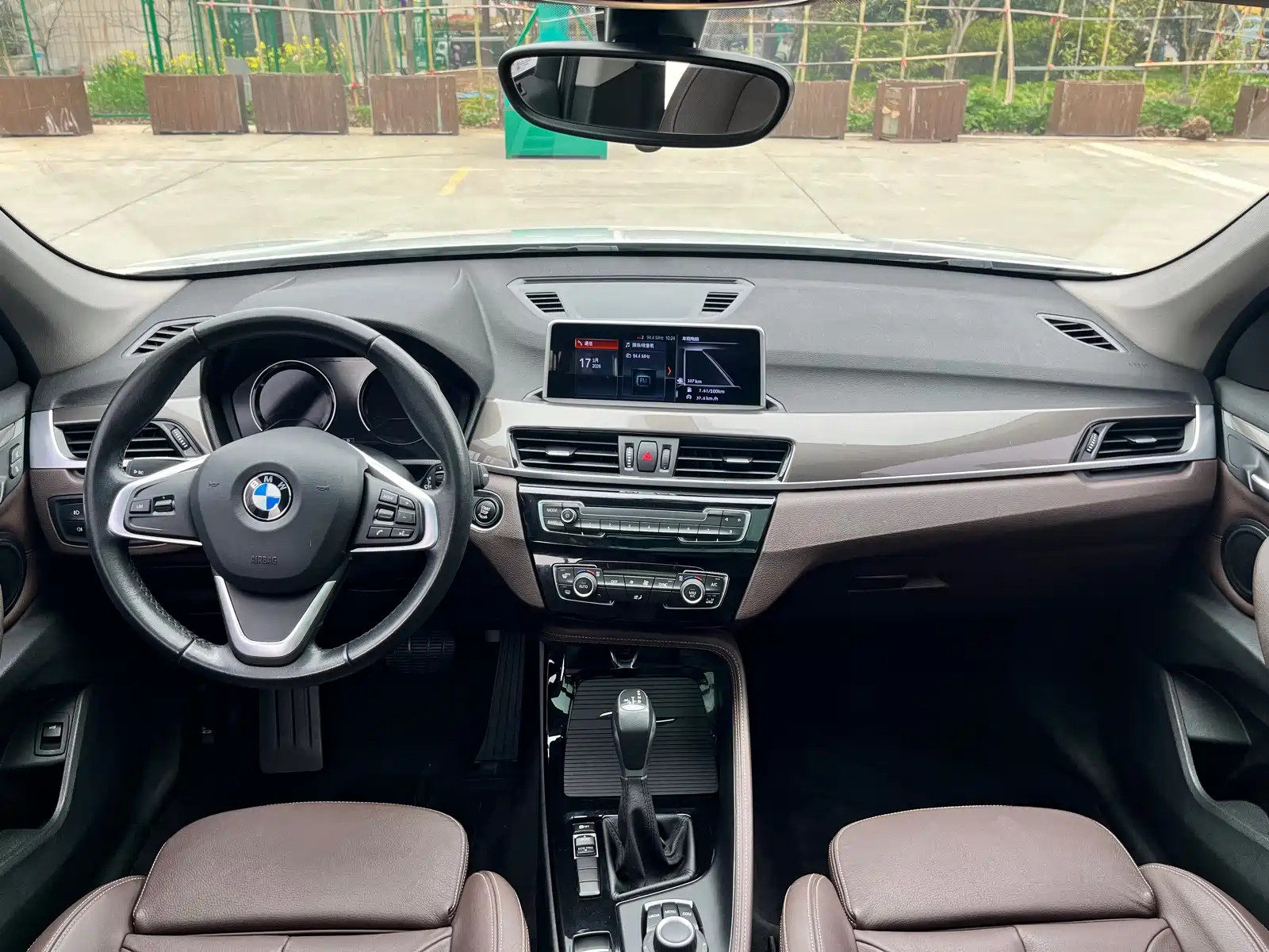 Фото 18 - BMW X1