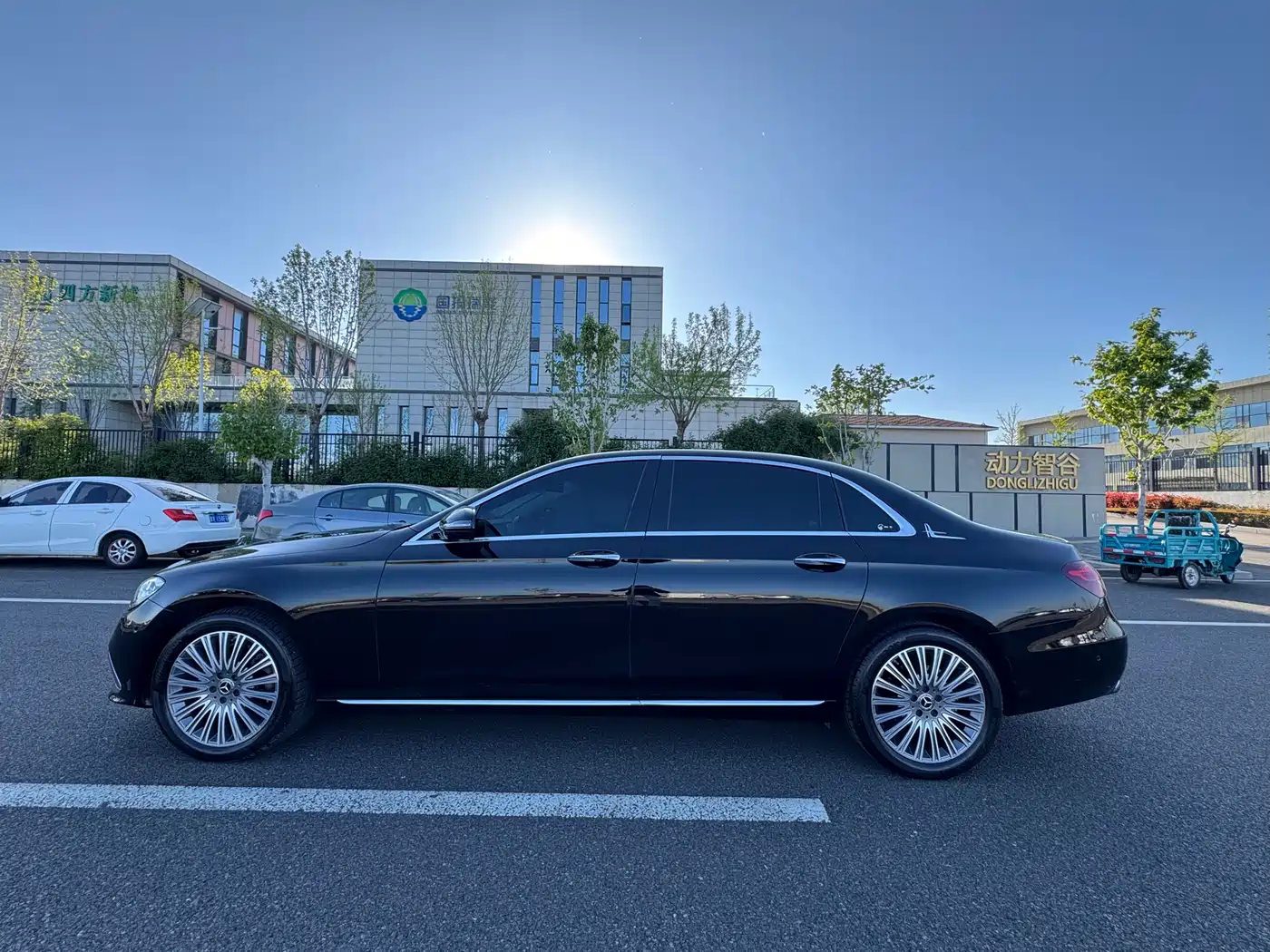 Mercedes-Benz E-Class 2022 Facelift E 300 L Sport Luxury Style фото 3