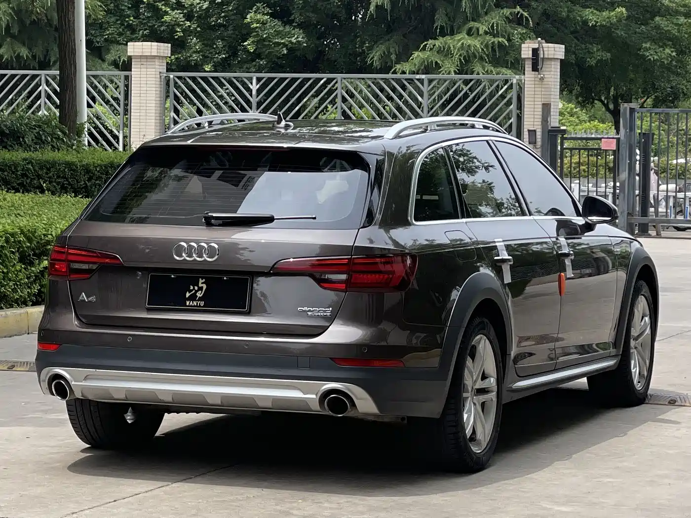 Audi A4 (Import) 2017 45 TFSI allroad quattro Fashion фото 6