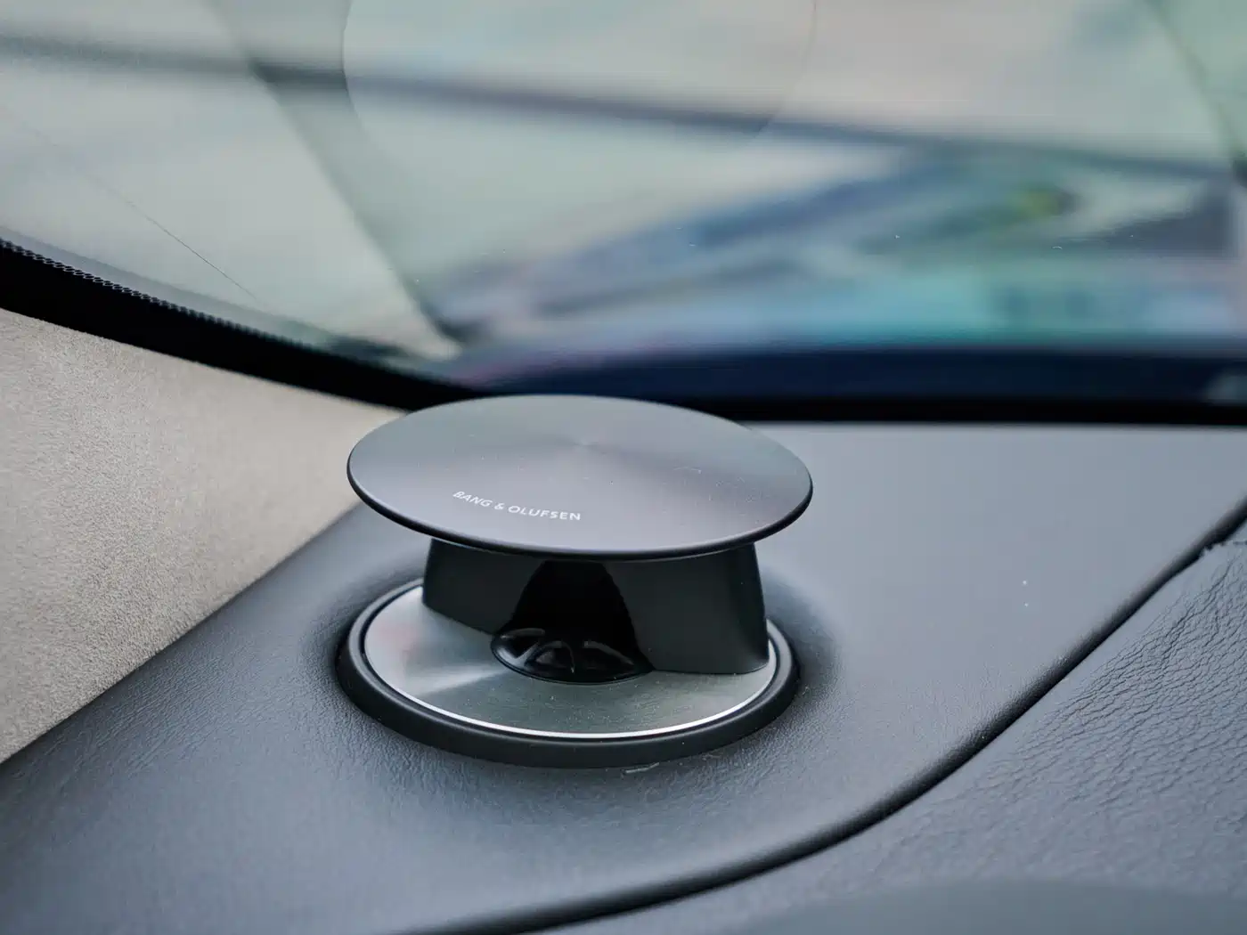 Aston Martin DB11 2021 2019 Model 4.0T V8 Coupe