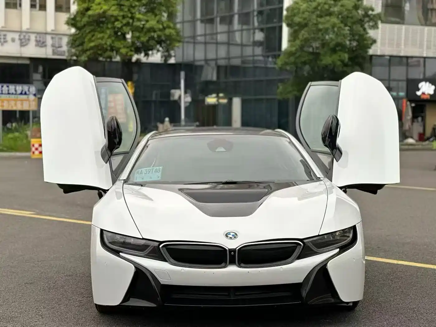 BMW i8 2014 Standard фото 2
