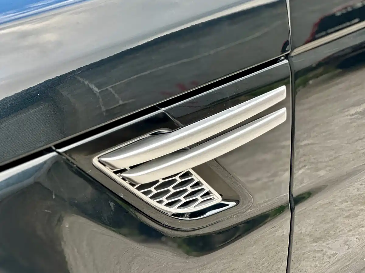 Land Rover Range Rover Sport фото 20