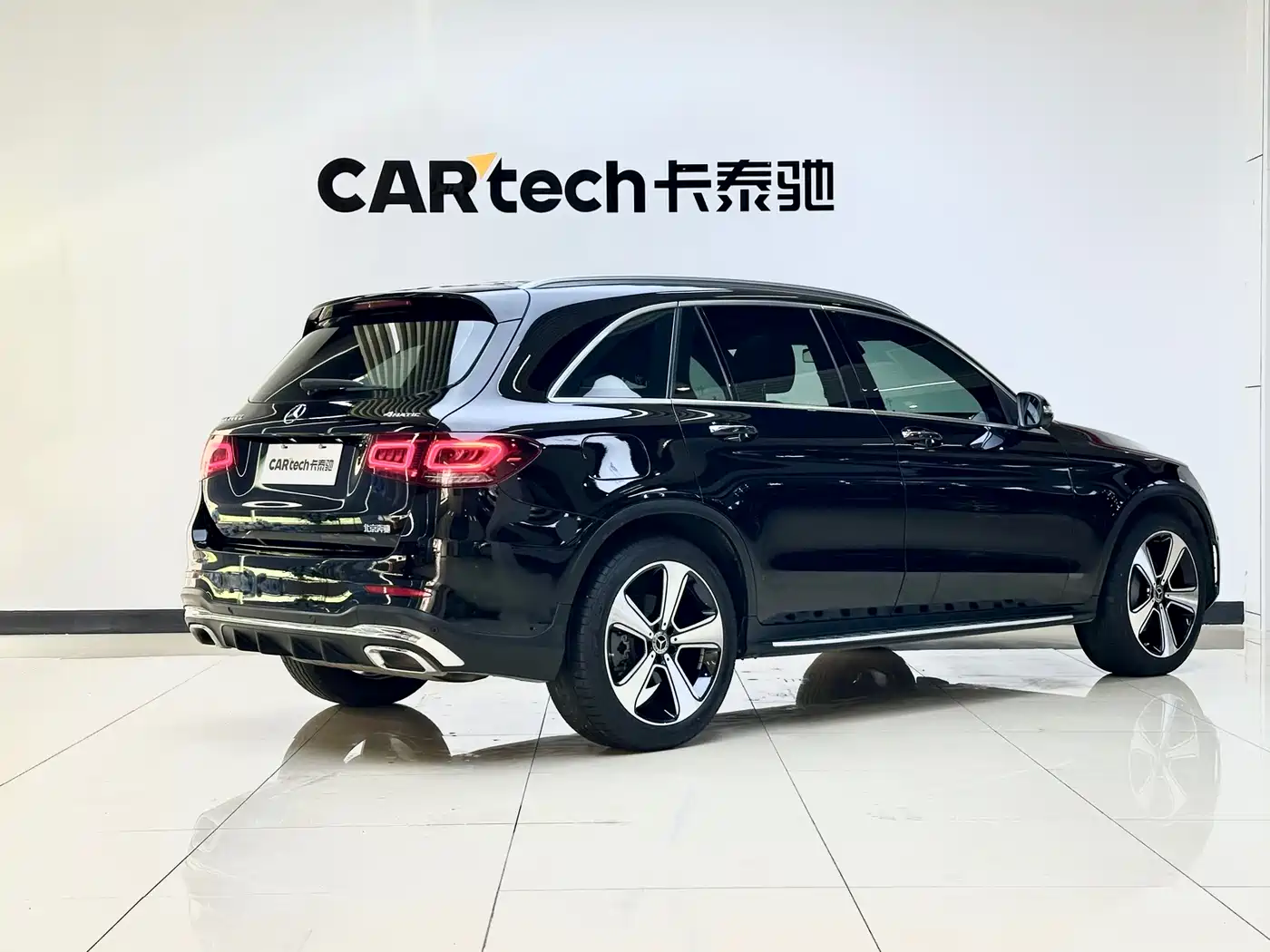 Mercedes-Benz GLC 2020 Facelift GLC 300 L 4MATIC Luxury фото 4