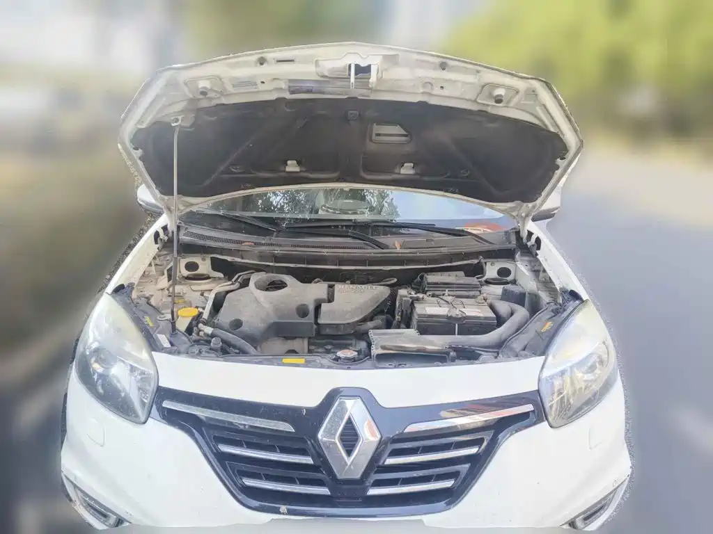 2016 Renault Koleos (Import)
