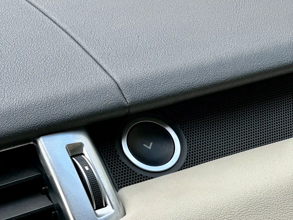 Land Rover Range Rover Sport фото 34