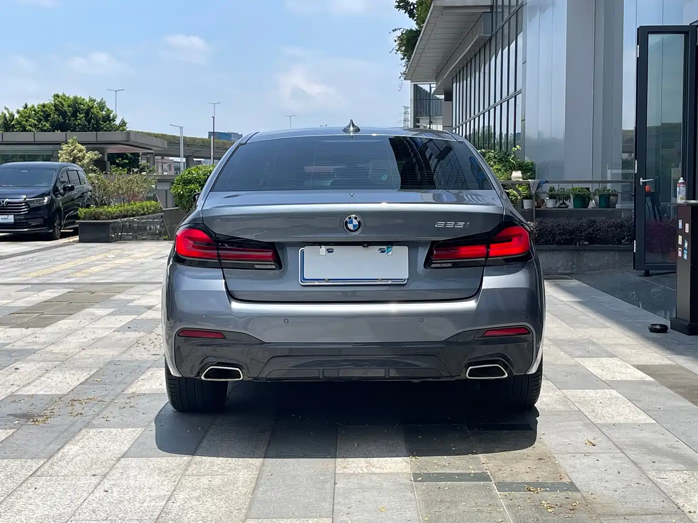BMW 5 Series (Import) 2021 525i M Sport Package фото 22