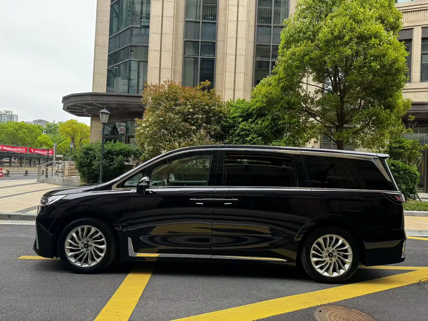 Voyah Auto Voyah Dreamer 2022 Low Carbon Edition Home фото 4