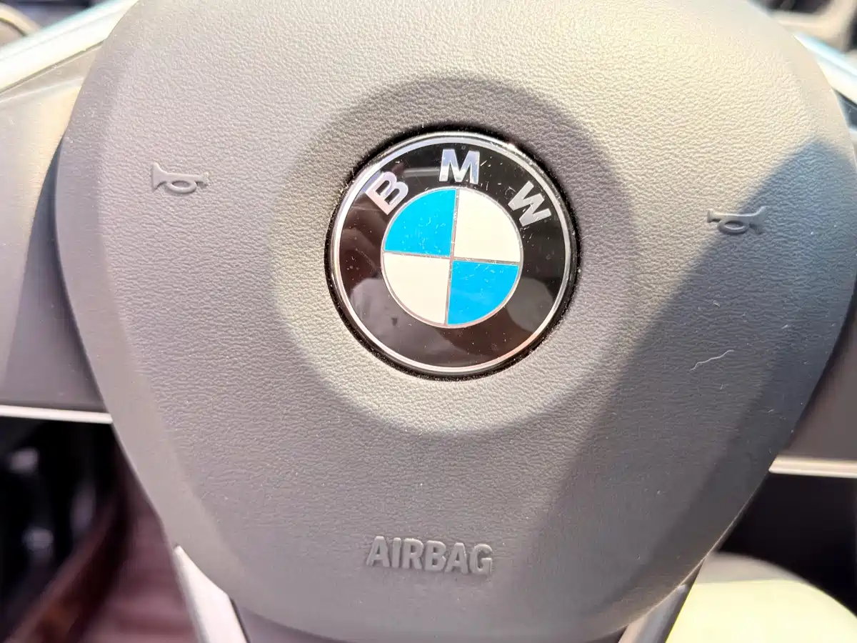 BMW X1 2016 sDrive18Li Fashion Model фото 21