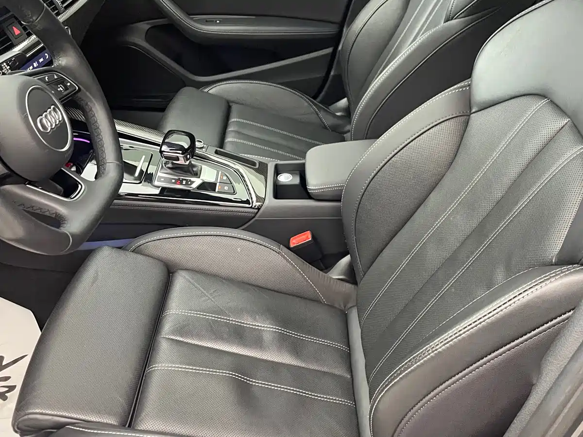 Audi A4L 2022 40 TFSI Luxury Dynamic фото 7