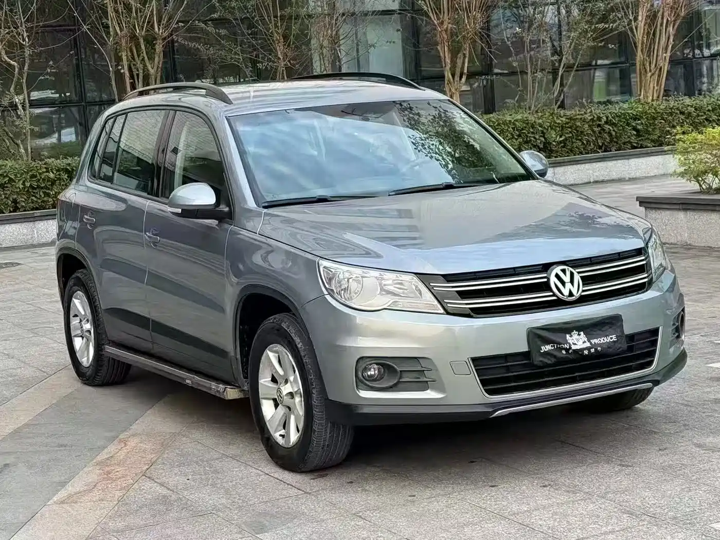 Volkswagen Tiguan 2010 1.8TSI Automatic 2WD Urban фото 3