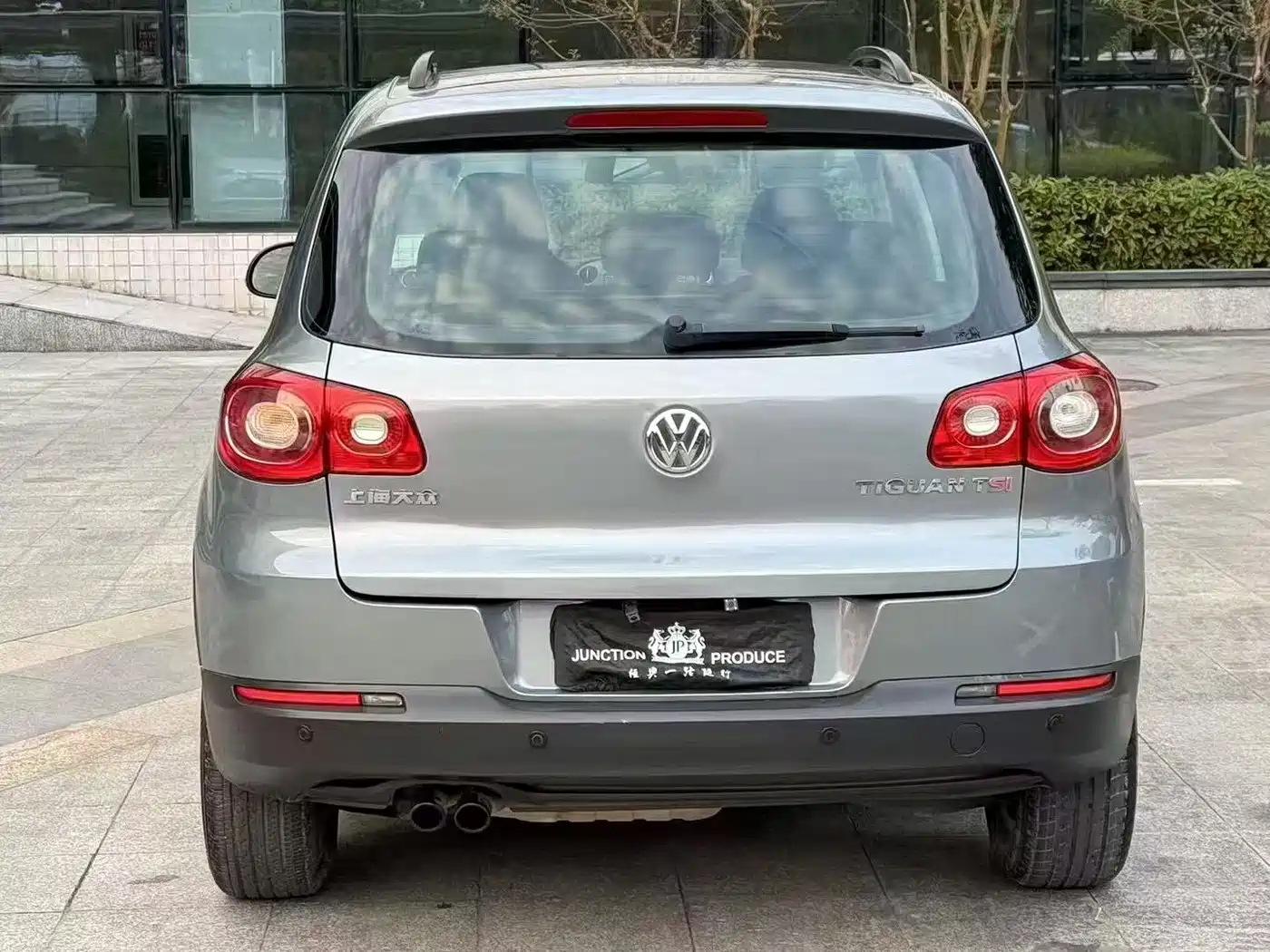 Volkswagen Tiguan 2010 1.8TSI Automatic 2WD Urban фото 5