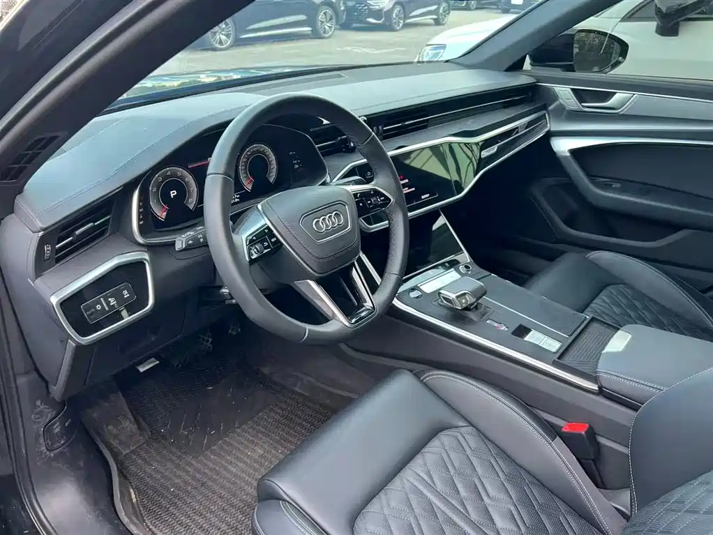 Audi A6L 2025 45 TFSI Premium Sport фото 7