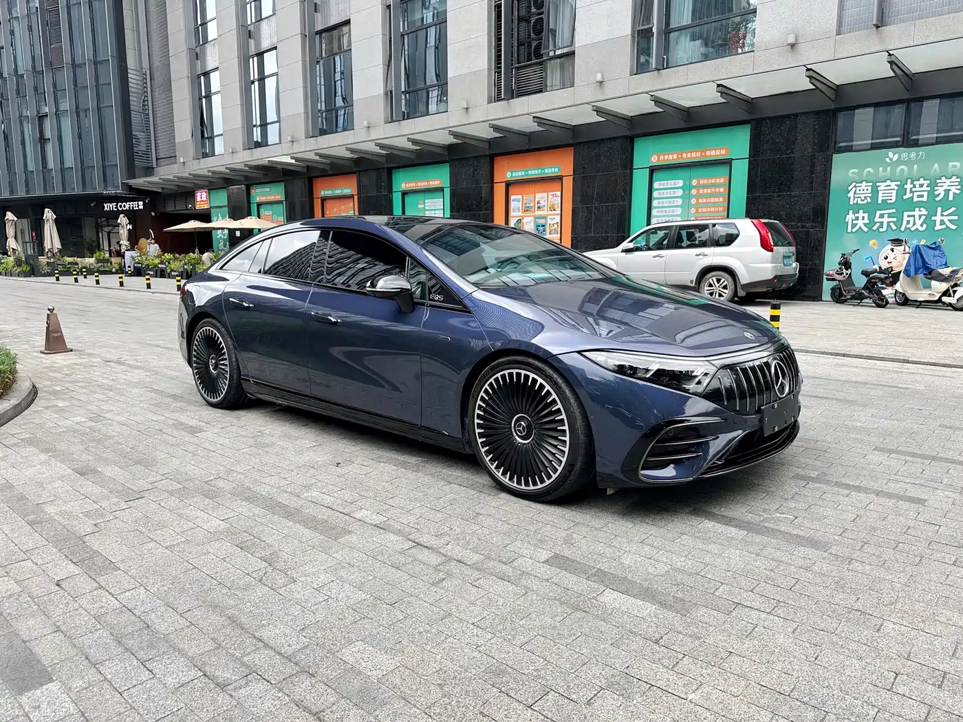 Mercedes-Benz EQS AMG 2022 AMG EQS 53 4MATIC+ фото 3