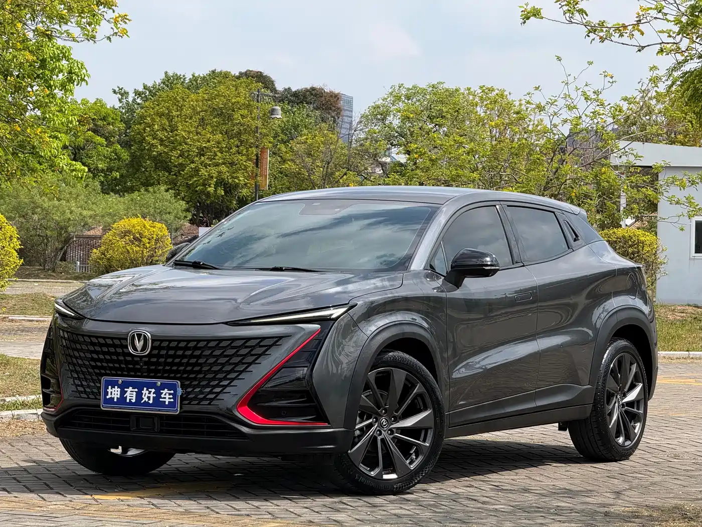 CHANGAN UNI T