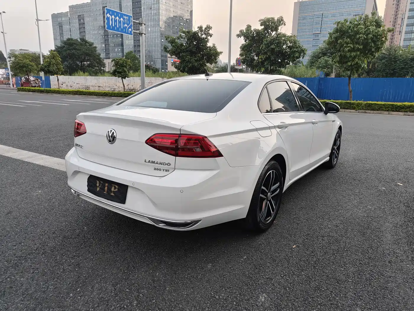 Volkswagen Lamando, миниатюра 7