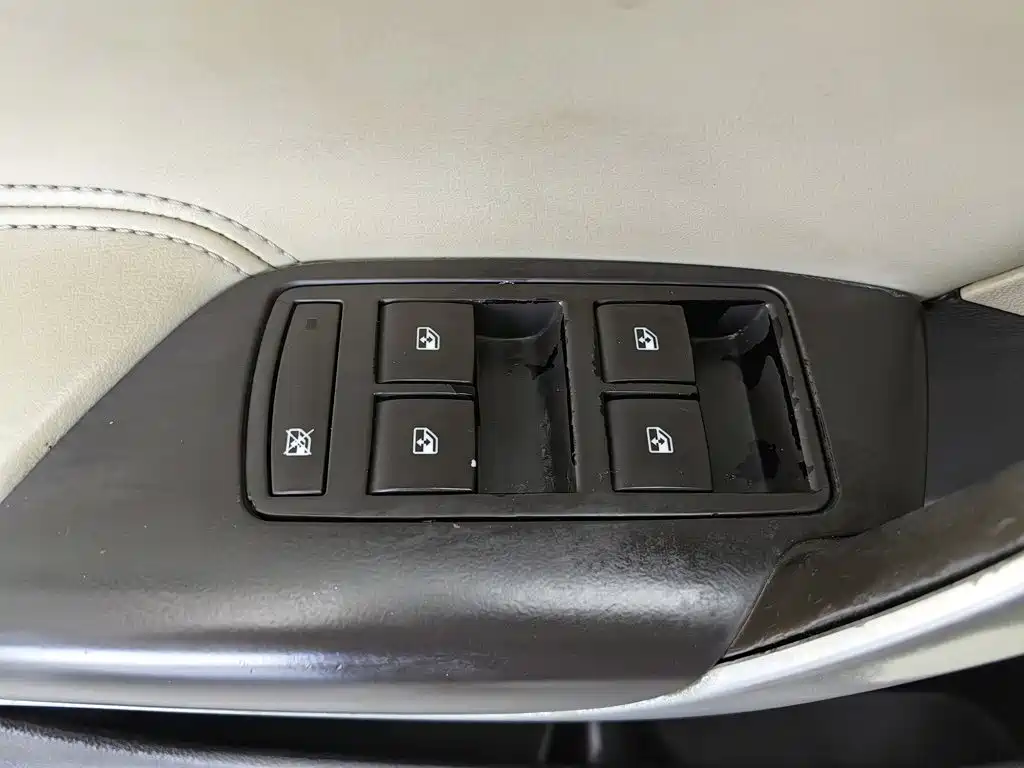 Фото 9 - Buick Regal