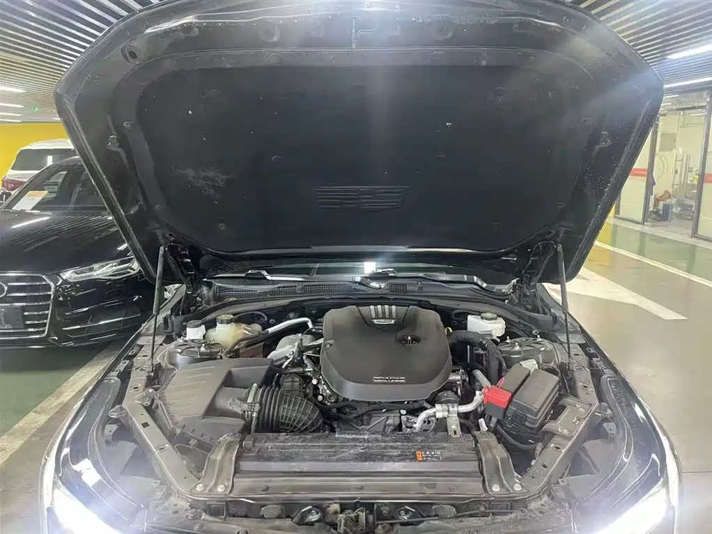 CADILLAC CT4