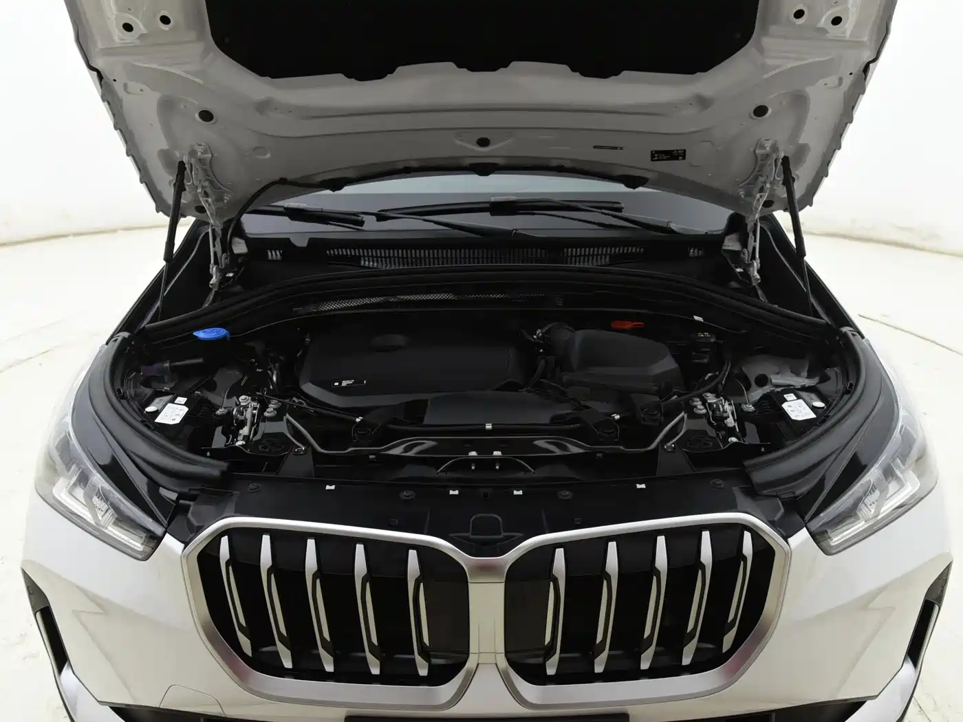 BMW X1 2024 sDrive25Li X Design Package фото 14
