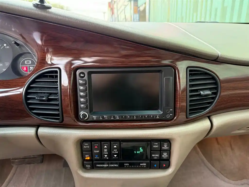 Buick фото 6