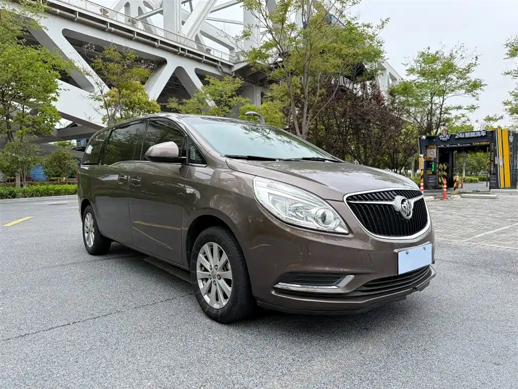 Buick GL8 2017 25S Comfort China V фото 3