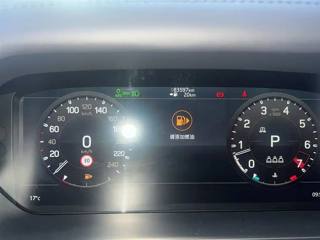Land Rover Defender 2022 110 P400 X-DYNAMIC HSE фото 5