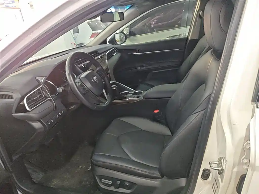 Toyota Camry 2019 2.0G Luxury Edition China VI фото 15