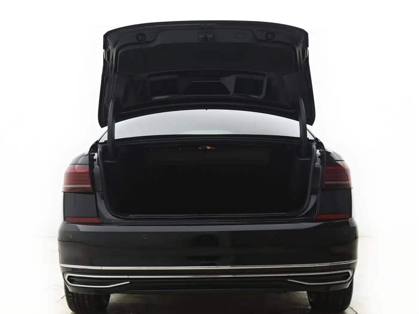 Volkswagen Passat New Energy 2023 430PHEV Hybrid Elite фото 13