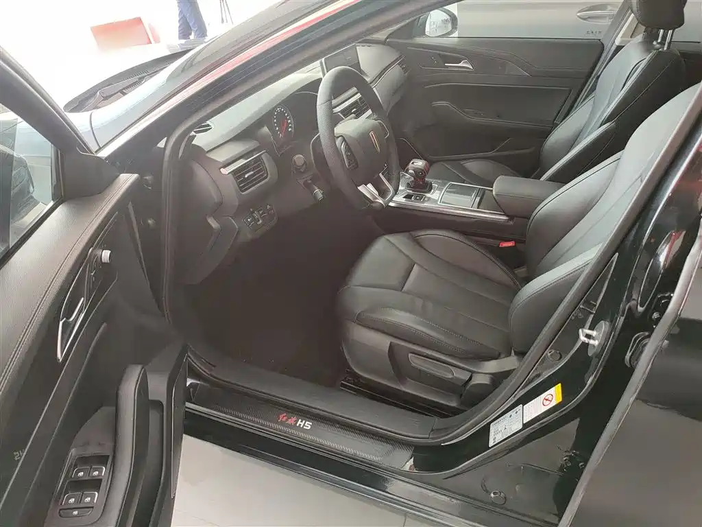 Hongqi H5 2020 1.5T DCT Qi Rhythm Edition фото 16