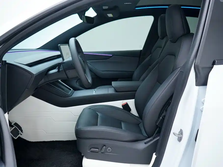 Tesla Model Y 2026 2026 Rear-Wheel Drive