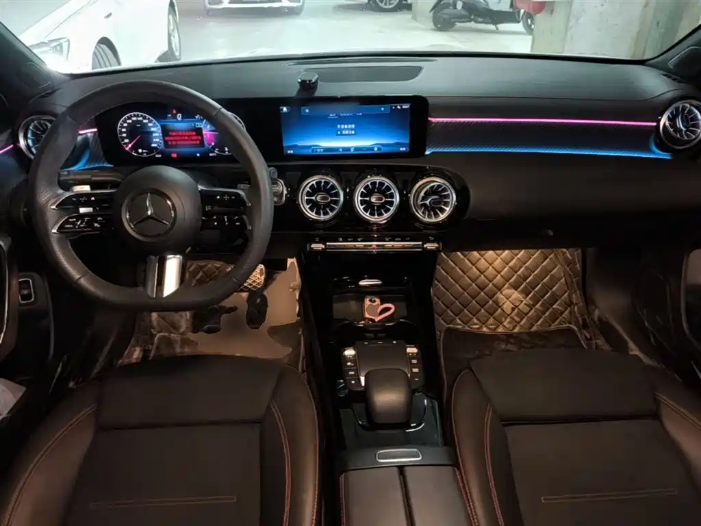 Mercedes-Benz A-Class 2022 Facelift III A 200 L Sport Sedan Fashion фото 10