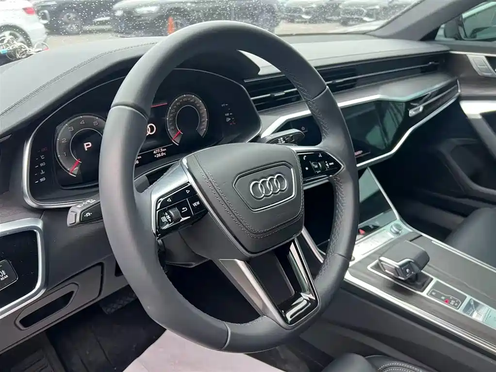 Audi A6L 2025 40 TFSI Luxury Sport фото 8