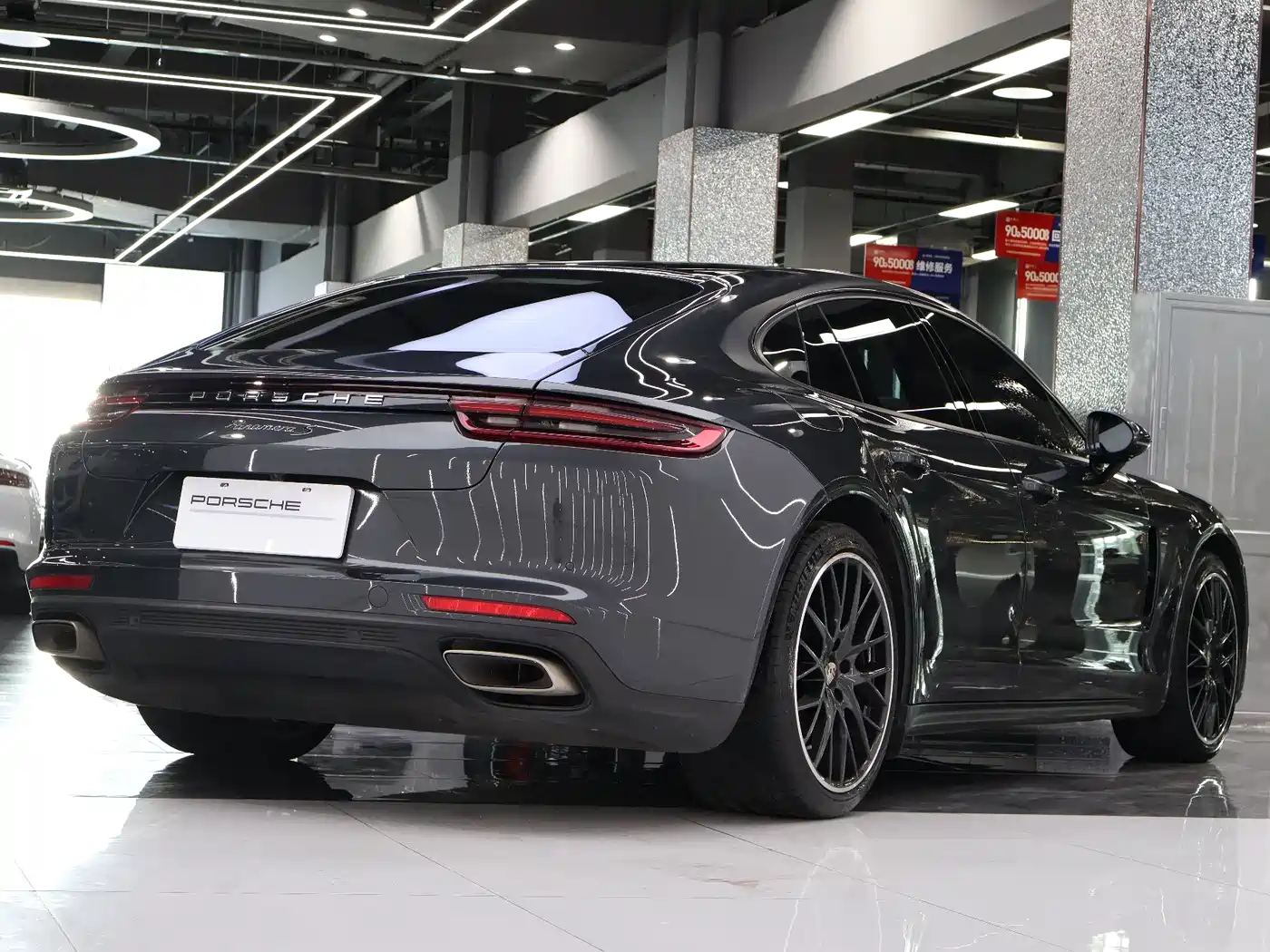 Porsche Panamera 2020 Panamera 10th Anniversary Edition 2.9T фото 14