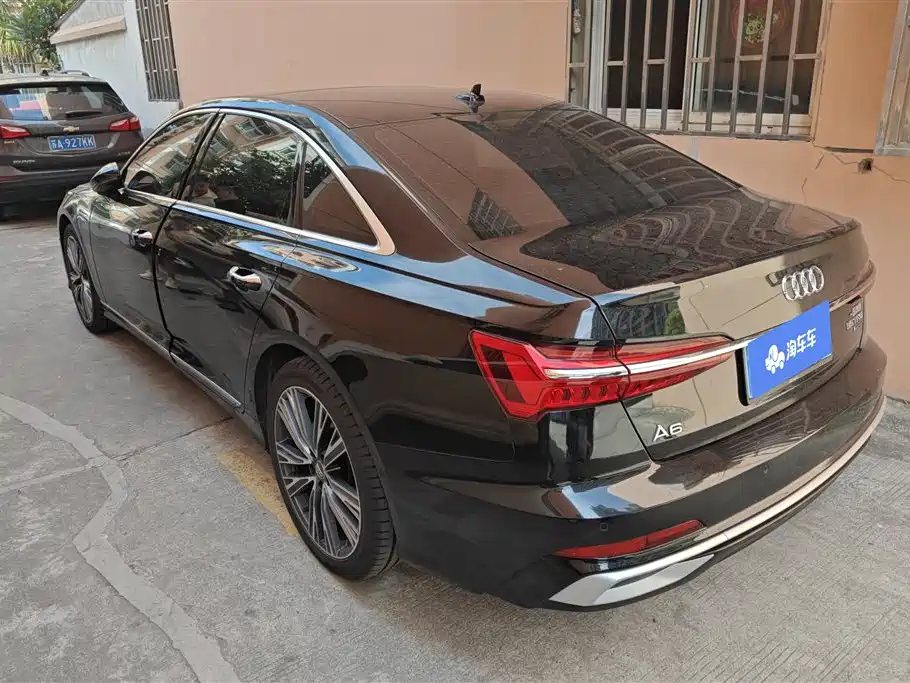 Audi A6L 2019 45 TFSI quattro Premium Dynamic фото 3