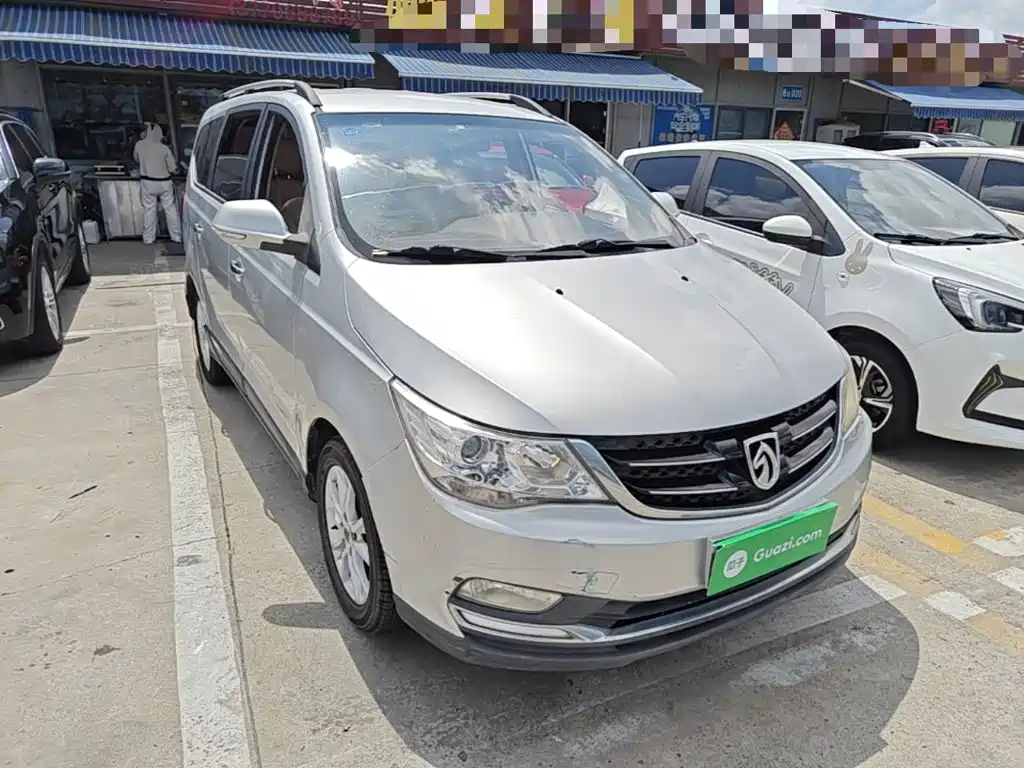 Фото 4 - Baojun 730