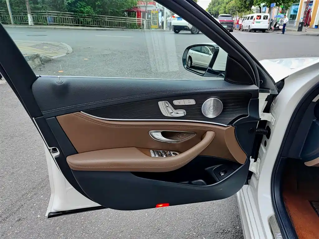 Mercedes-Benz E-Class 2019 Facelift E 300 L Sport Fashion фото 6
