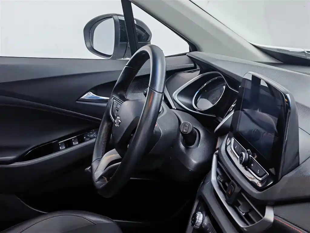 Chevrolet Volando 2018 Redline 530T Auto Premium Edition (5+2 seater) China V фото 22