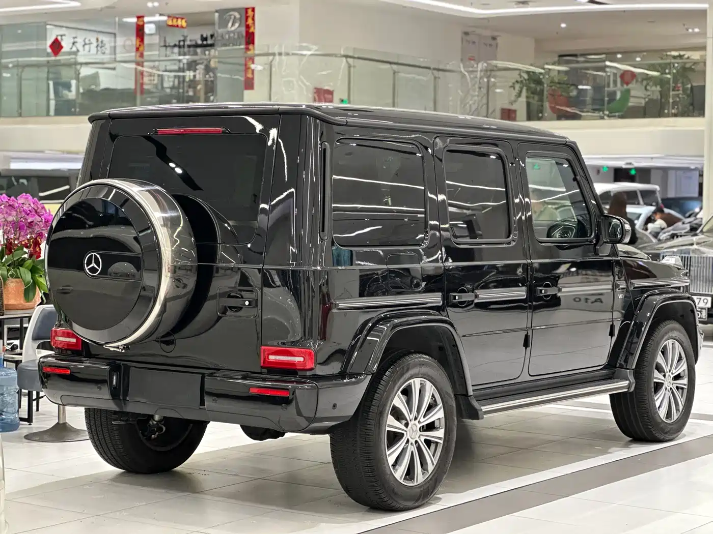 Mercedes-Benz G-Class 2024 G 500 фото 11