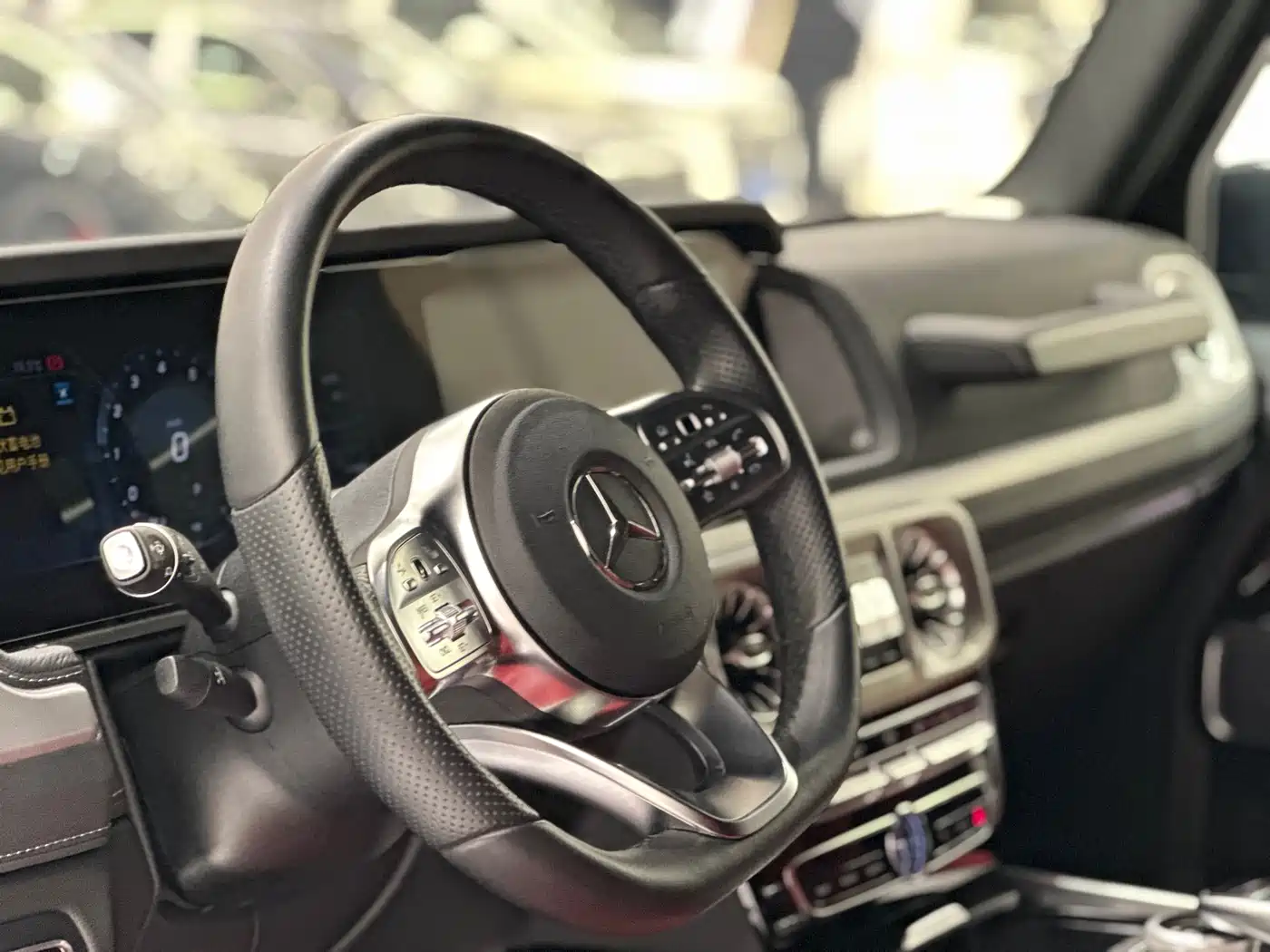 Mercedes-Benz G-Class 2024 G 500 фото 6