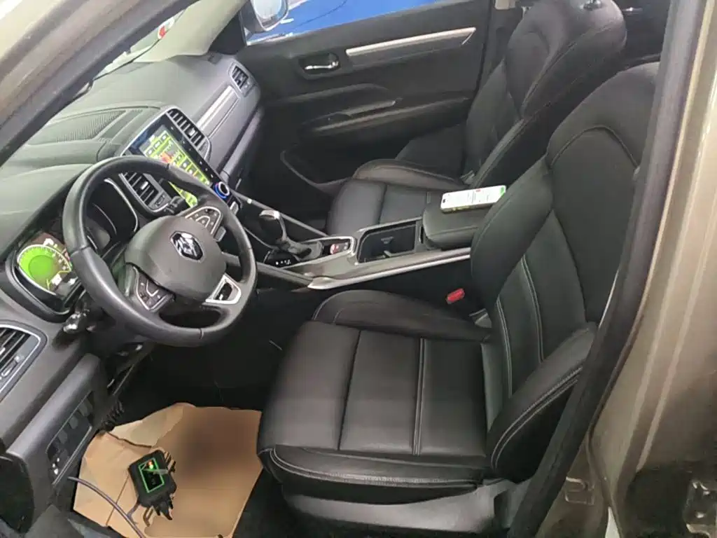 Renault Koleos 2018 2018 2.0L 2WD Luxury Edition