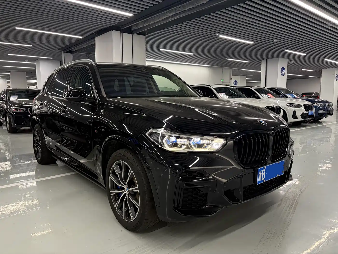 BMW X5 2022 Facelift xDrive 30Li Premium M Sport Package фото 2