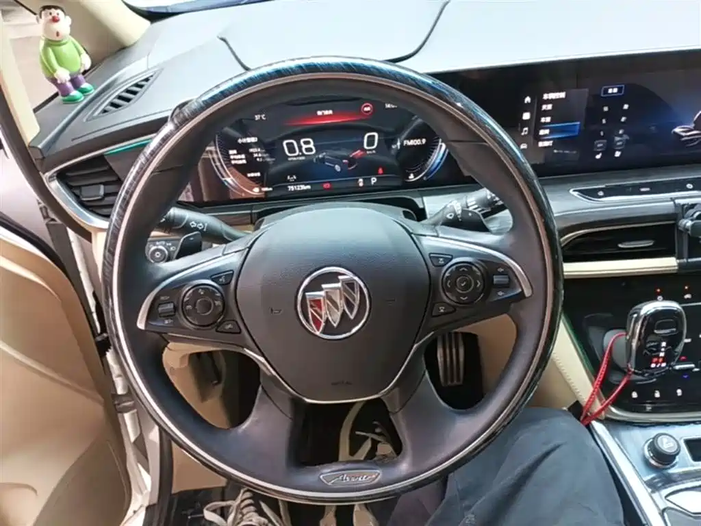 BUICK GL8