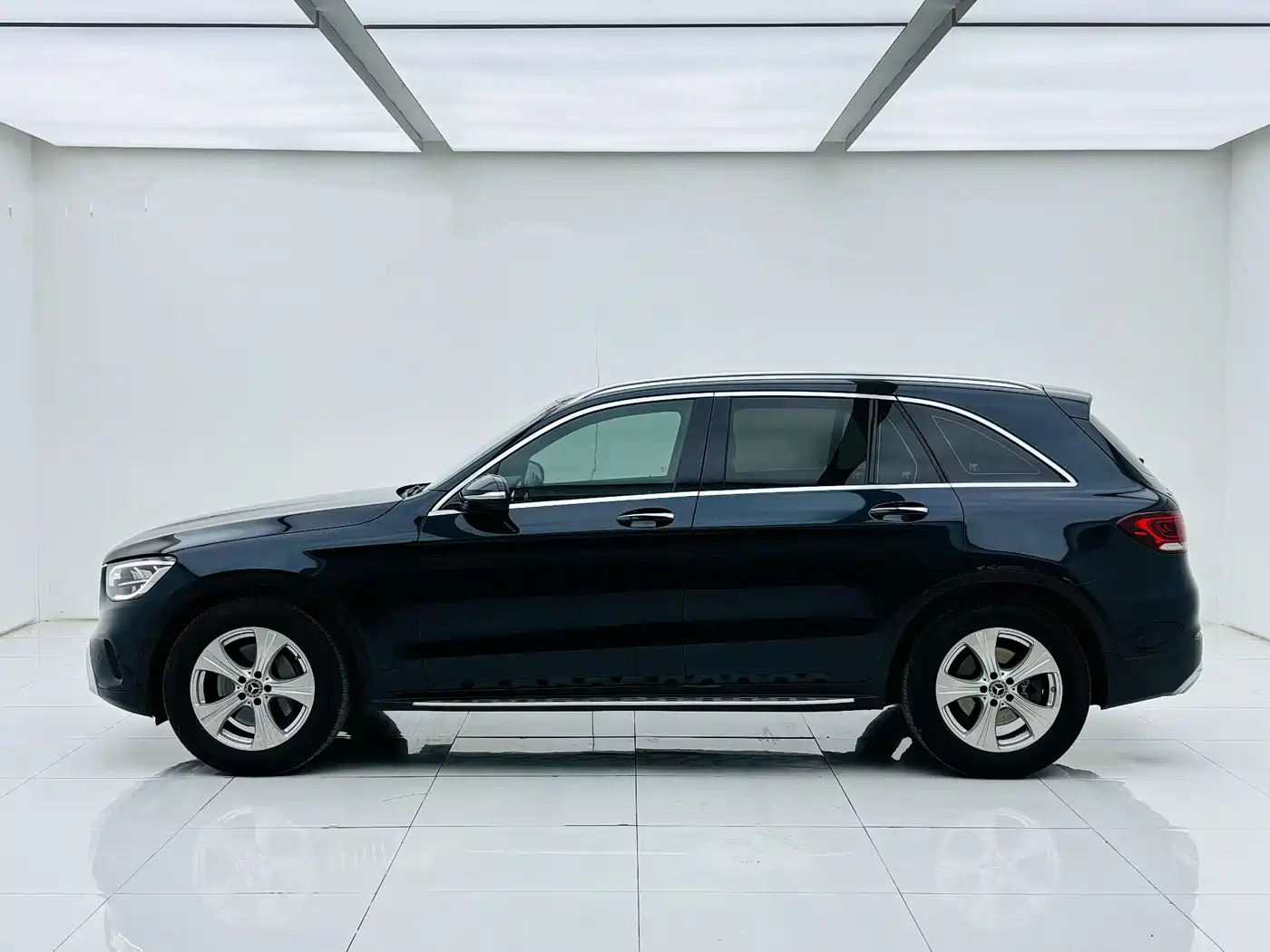 Mercedes-Benz GLC 2020 GLC 260 L 4MATIC Dynamic фото 4