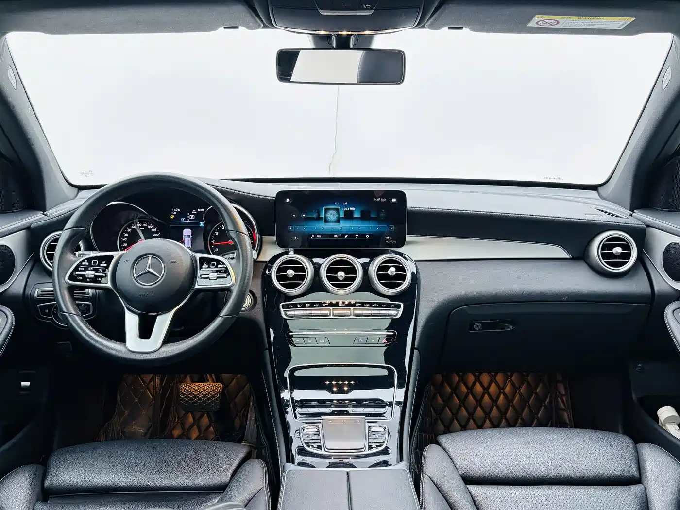 Mercedes-Benz GLC 2020 GLC 260 L 4MATIC Dynamic фото 14