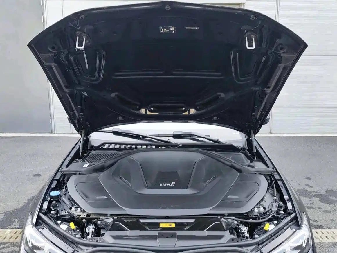 BMW i3 2025 2025 eDrive 35 L